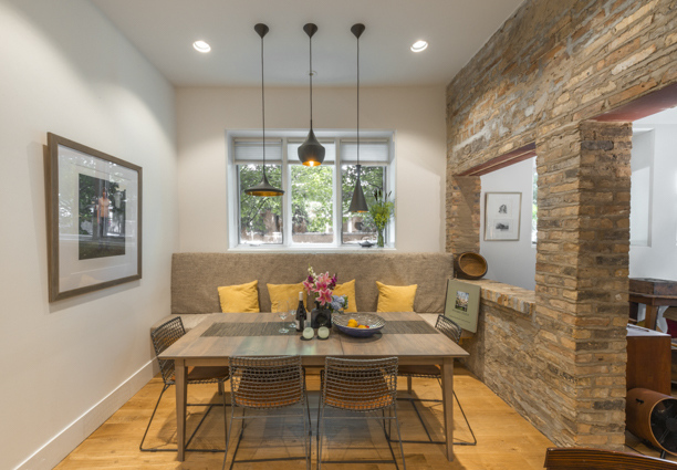 Bucktown Rehab for Two Artists: Dining room