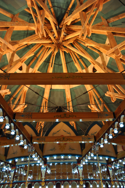 Silver Beach Carousel: Center view