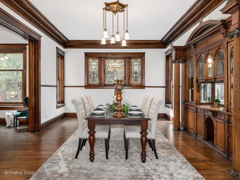 Formal Dining