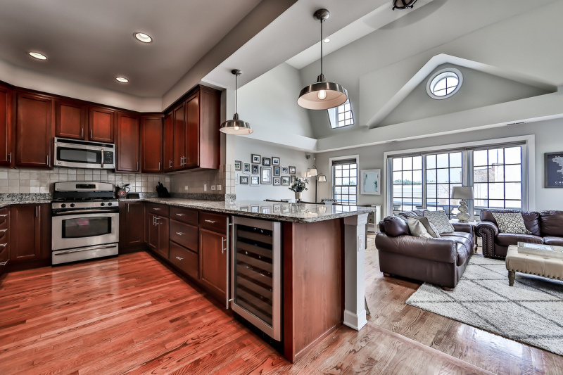 Open Kitchen