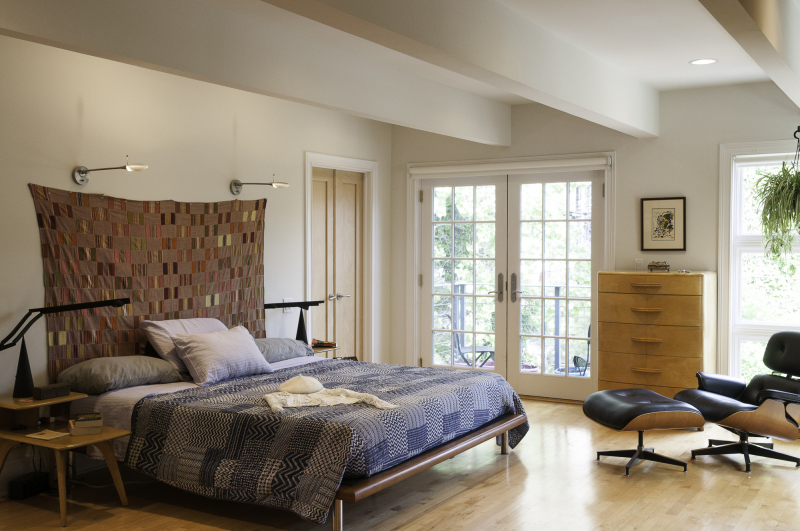 Lincoln Park Rehab: Master bedroom
